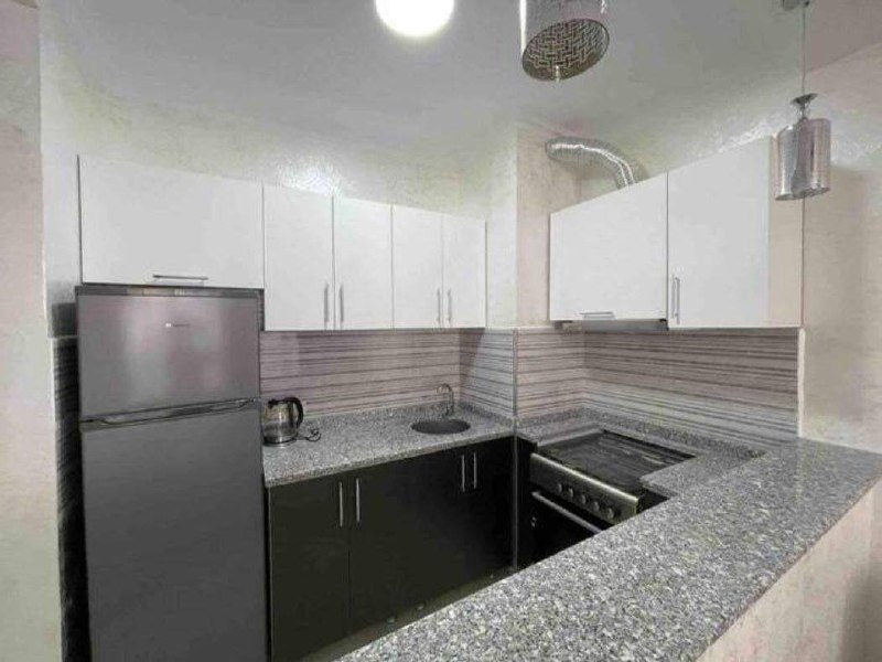 квартиру 2+1 по улице Агмашенебели,2